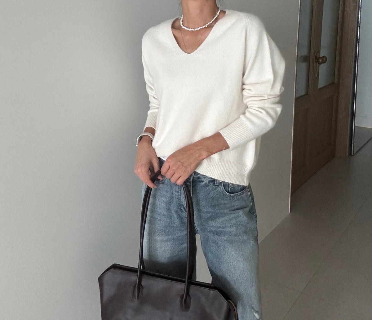 MOMS WEAR Angora V-neck Knit
