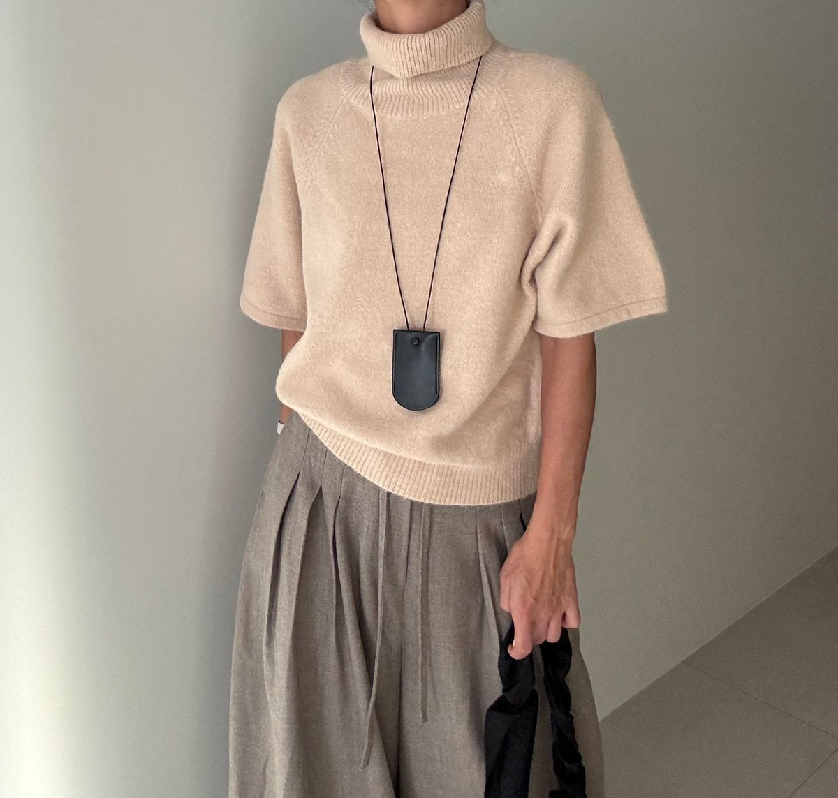MOMS WEAR Rabbit Polar Knit