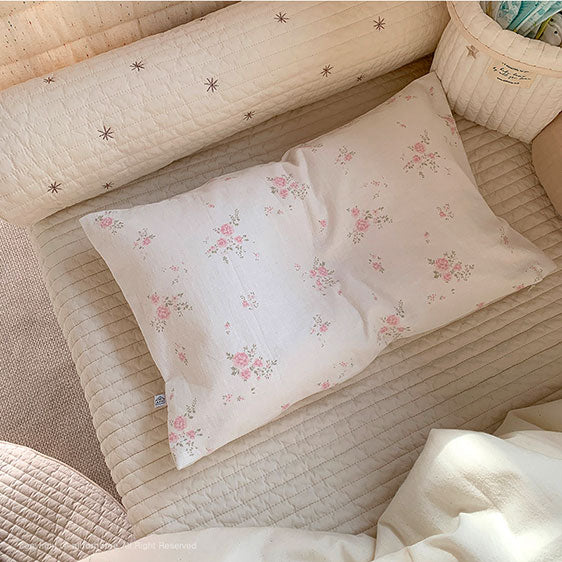 Pink Flower Pattern Comforter (Pillow set available)