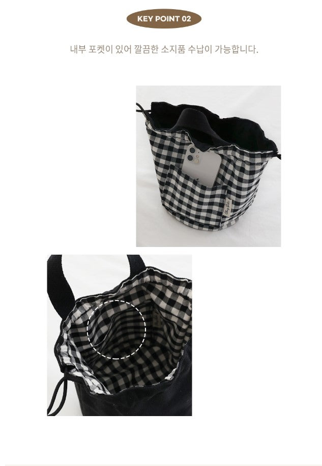 Chezbebe Canvas Checkered Reversible Bucket Bag