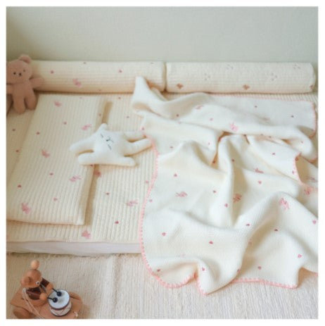 Heart and Rabbit Jacquard Blanket