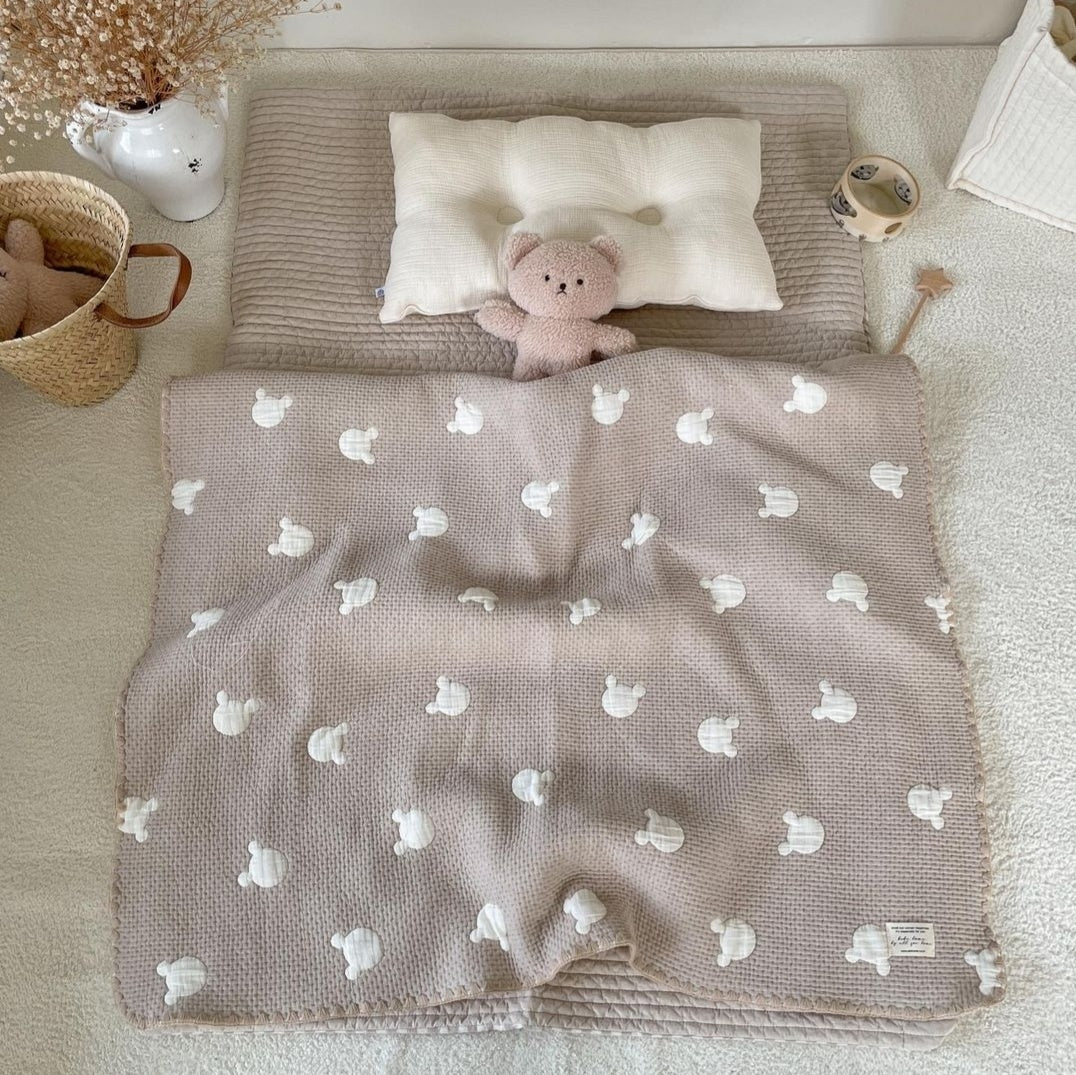 Pogomi Jacquard Blanket