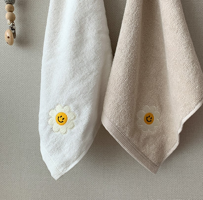 Flower Smile Towel Set